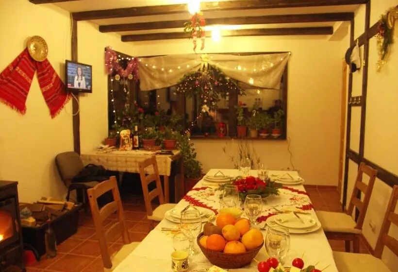 ペンション Casuta Din Lunca