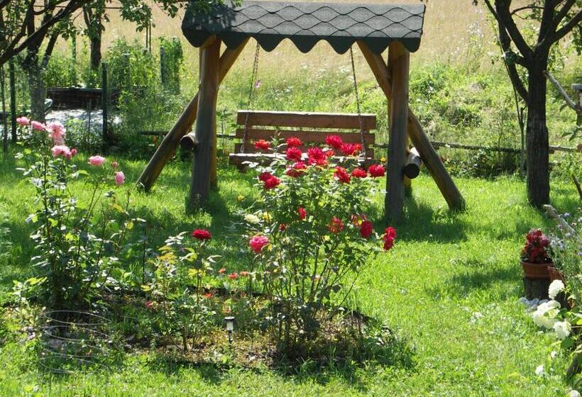 Пансион Casuta Din Lunca