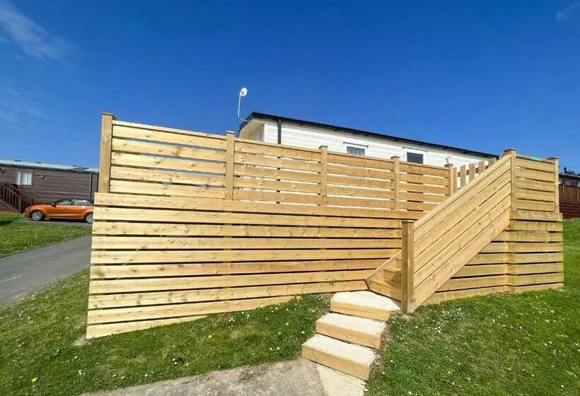 Lomakeskus Shear Barn Holiday Park