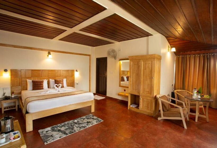 The Porcupine Castle Resort