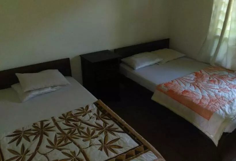 Retkeilymaja Dhangin Taman