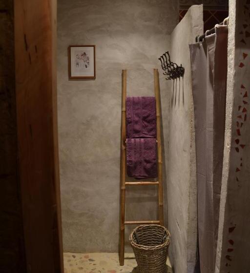 צימר La Voureyline