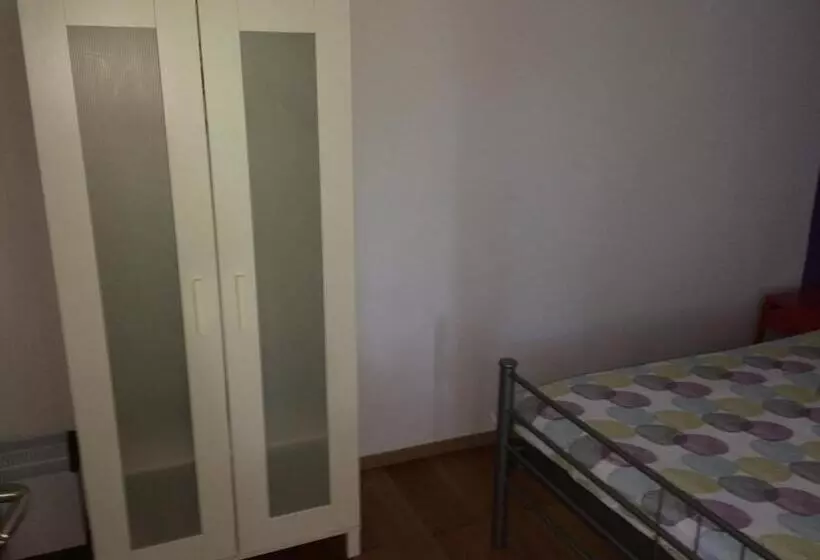 Aamiaismajoitus (B&B) Le Marronnier Entre Les Buis