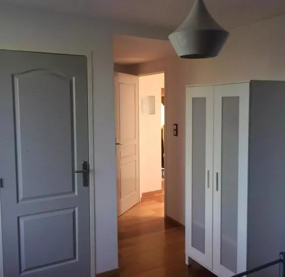 Aamiaismajoitus (B&B) Le Marronnier Entre Les Buis