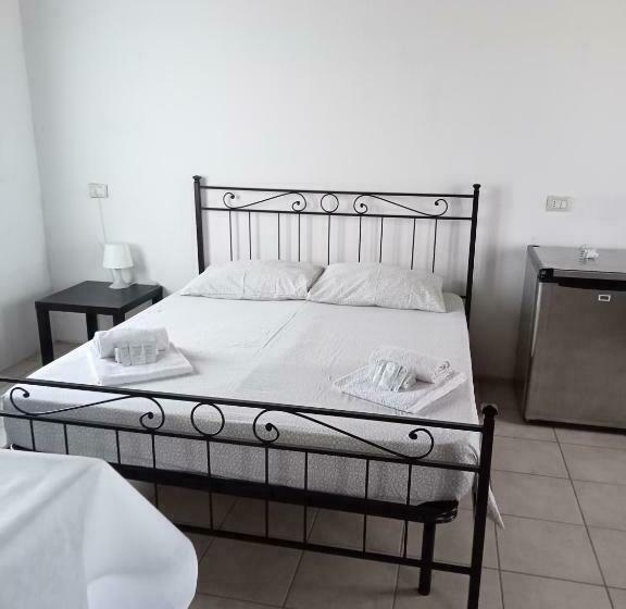 בית מלון כפרי N Uovo Agriturismo