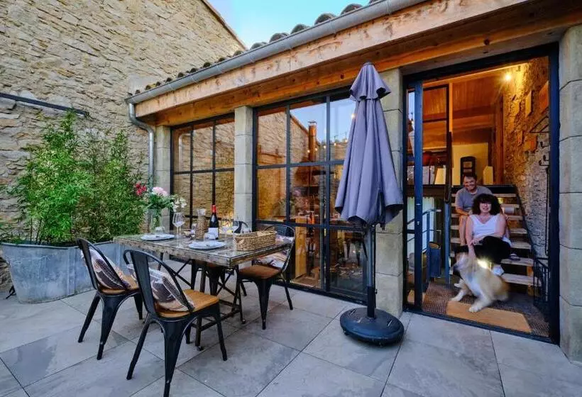 Loft Industriel Privé Climatisé Piscine Intérieure Terrasse Spa Et Jardin