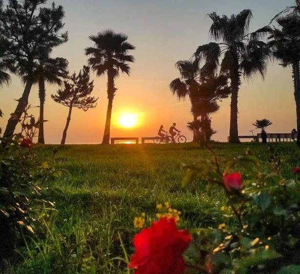 Orbi City Business Class Apart