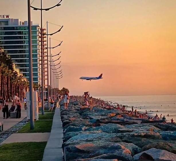 Orbi City Business Class Apart