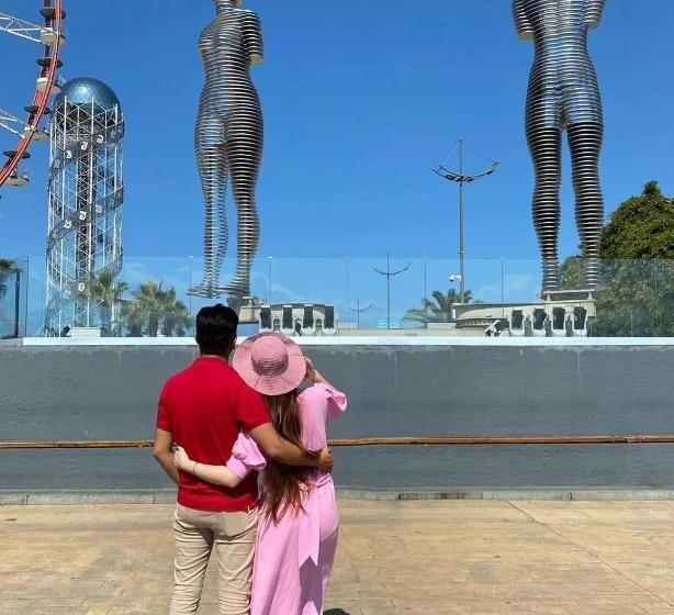 Orbi City Business Class Apart