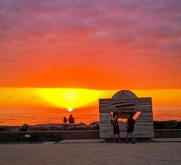 Orbi City Business Class Apart