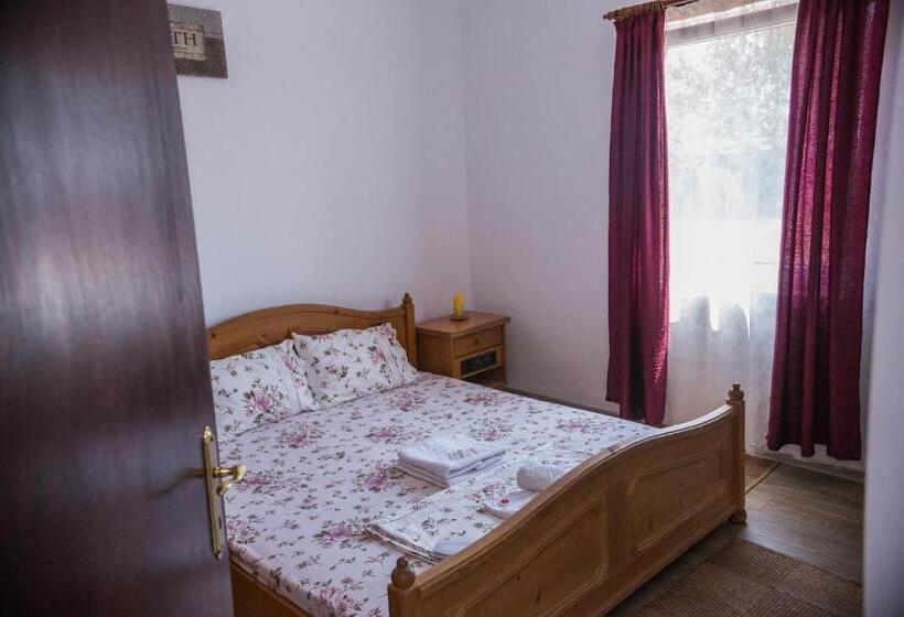 بنسيون Casa Dany