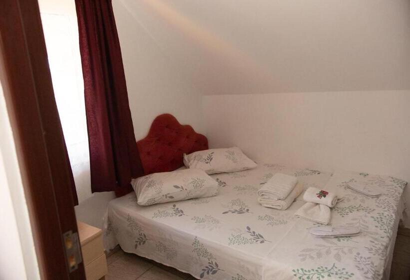 بنسيون Casa Dany