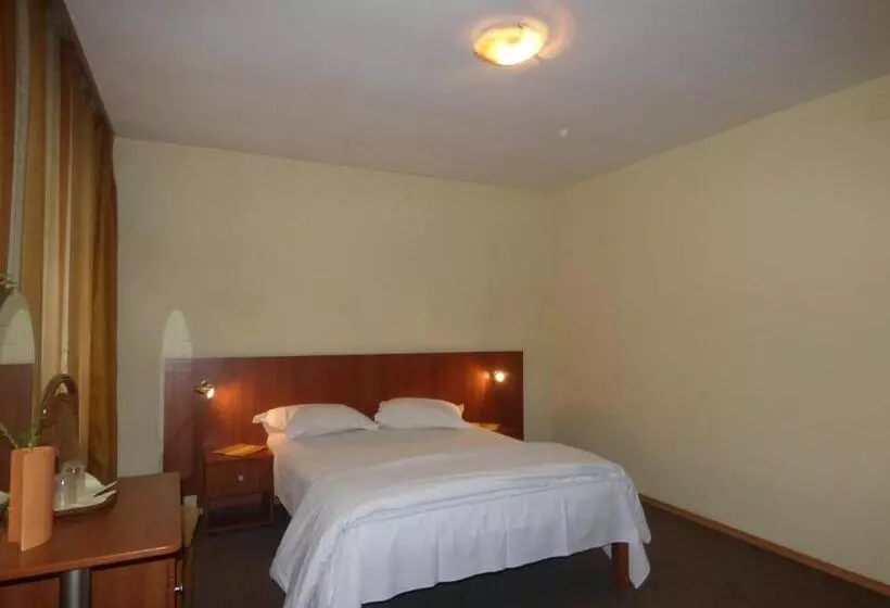 Majatalo Gura Padurii