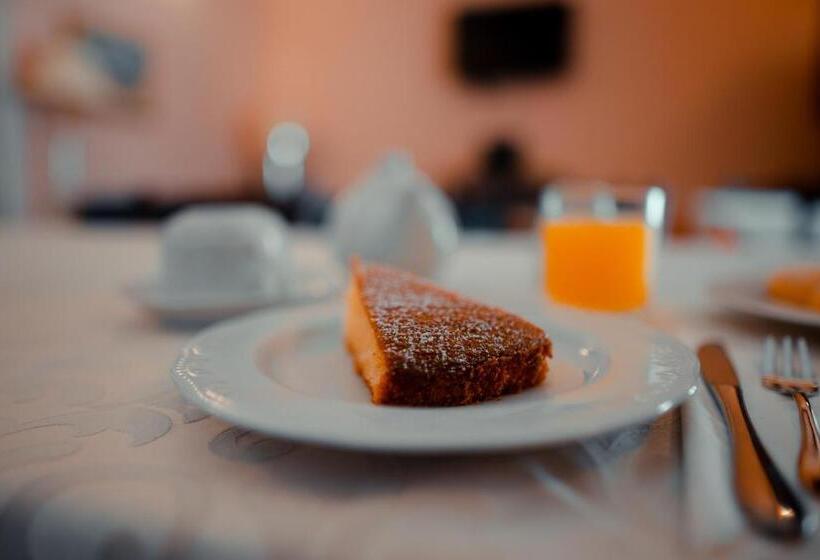 پانسیون Savoia Residence