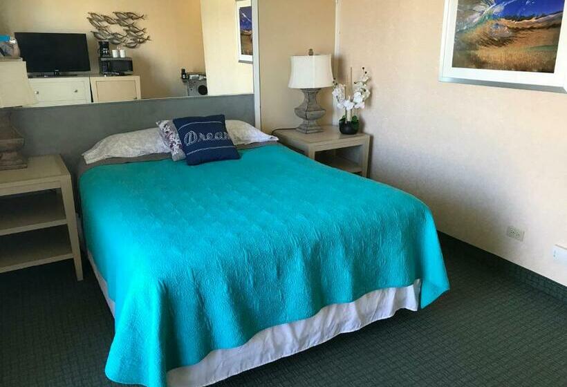 Aloha Surf Condo 1412