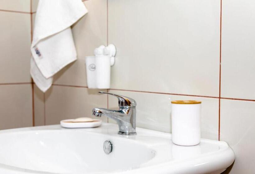 Bay Inn Apartment Vlore