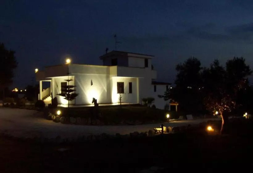 تختخواب و صبحانه Agriturismo Tenuta Pozzello