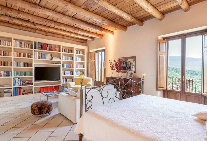 민박 La Dimora Del Castelluccio