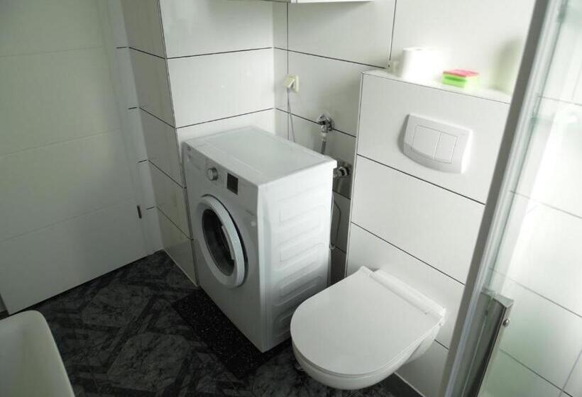 Gästewohnung Mit Küche Magdeburg An Der Elbe