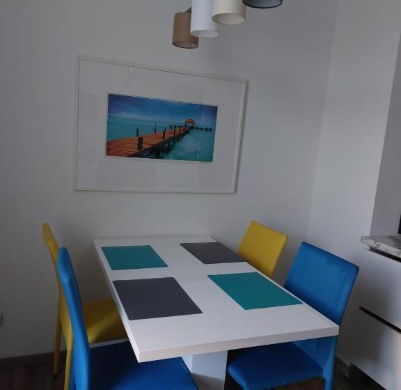 Gästewohnung Mit Küche Magdeburg An Der Elbe