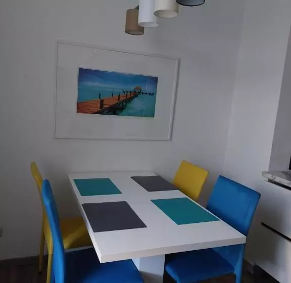 Gästewohnung Mit Küche Magdeburg An Der Elbe