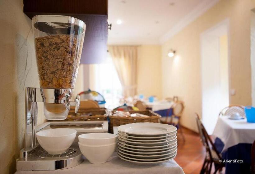 בית מלון כפרי Albergo Del Lago