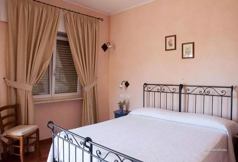 ホテル Albergo Del Lago