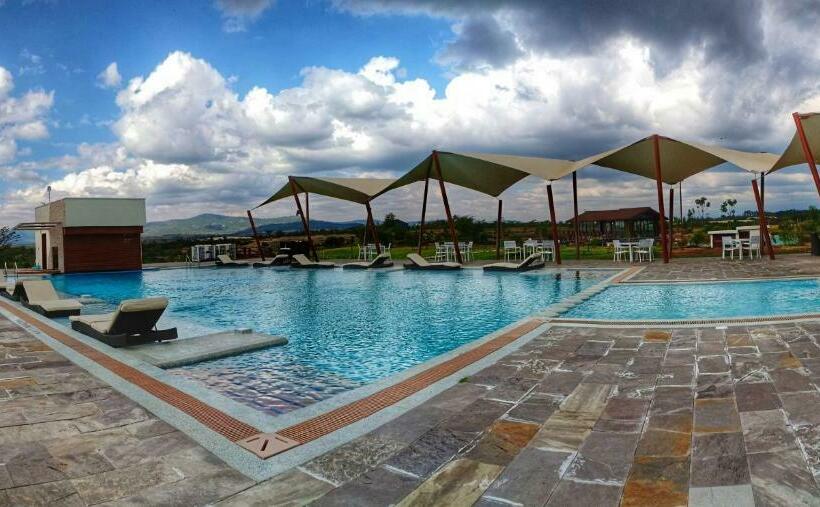 استراحتگاه Sarova Maiyan Nanyuki