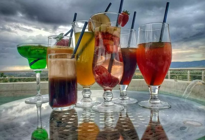 استراحتگاه Sarova Maiyan Nanyuki