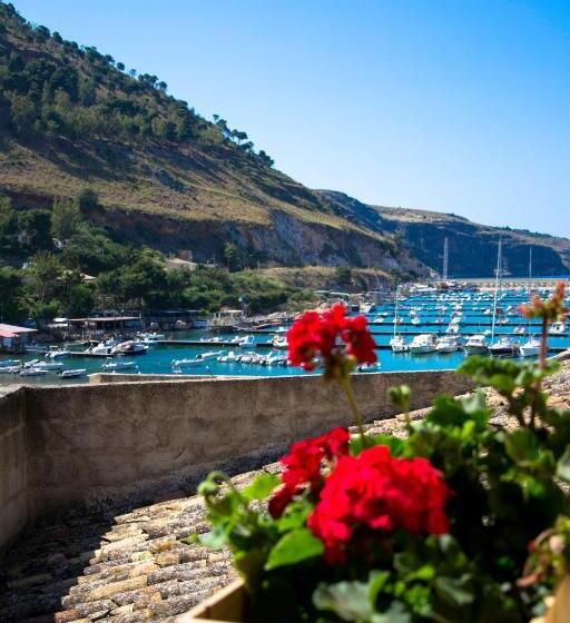 Majatalo Agli Affreschi