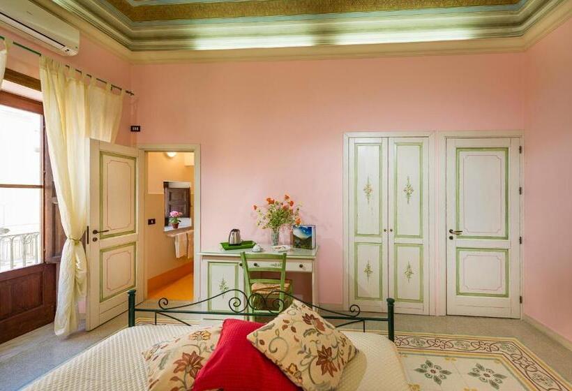 Majatalo Agli Affreschi