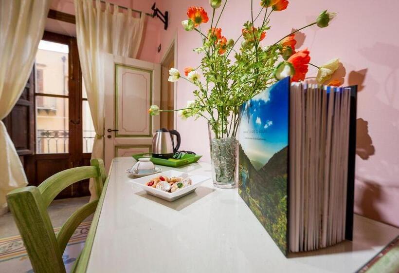 Majatalo Agli Affreschi