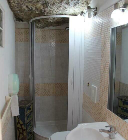 ペンション Camera Nella Roccia