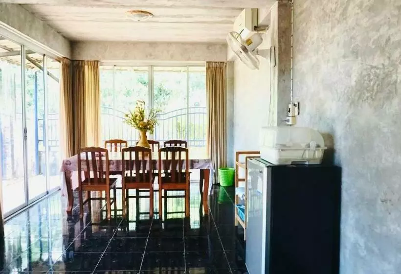 ペンション Tanachporn Homestay ธนัชพร โฮมสเตย์ เมืองจันทบุรี
