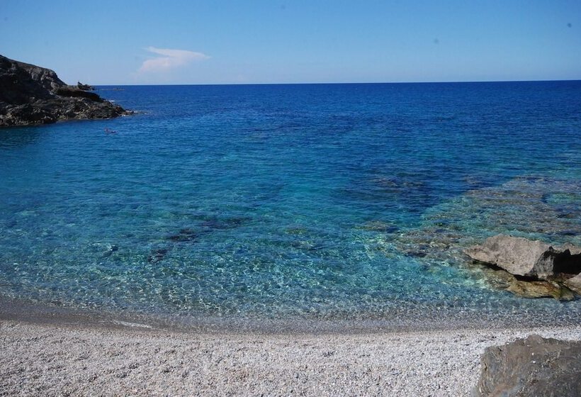 فندق صغير Argentiera Inn