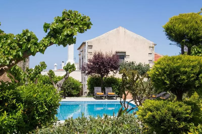 Arcus Suites