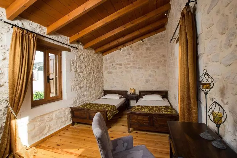 Arcus Suites