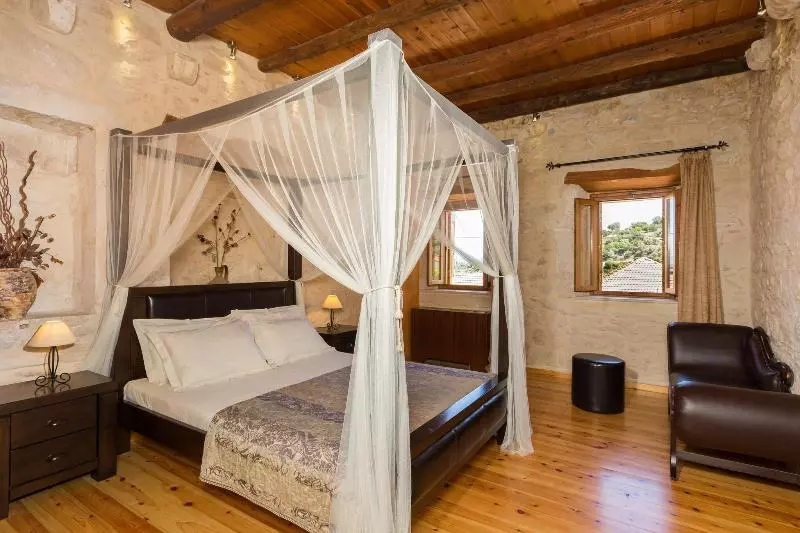 Arcus Suites