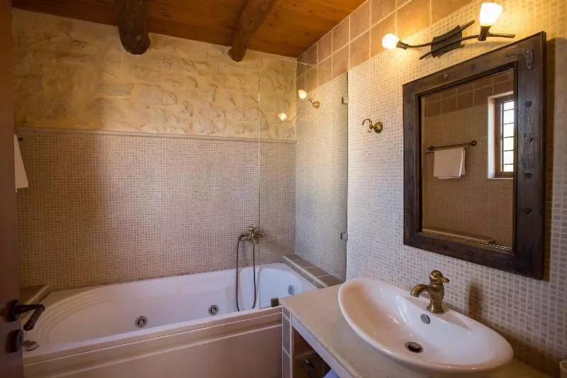 Arcus Suites