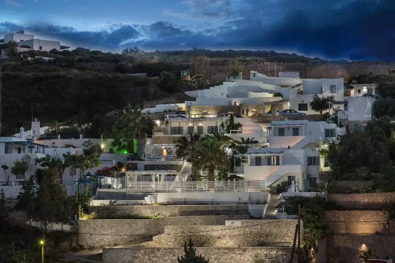 בית מלון כפרי Alexandros Village