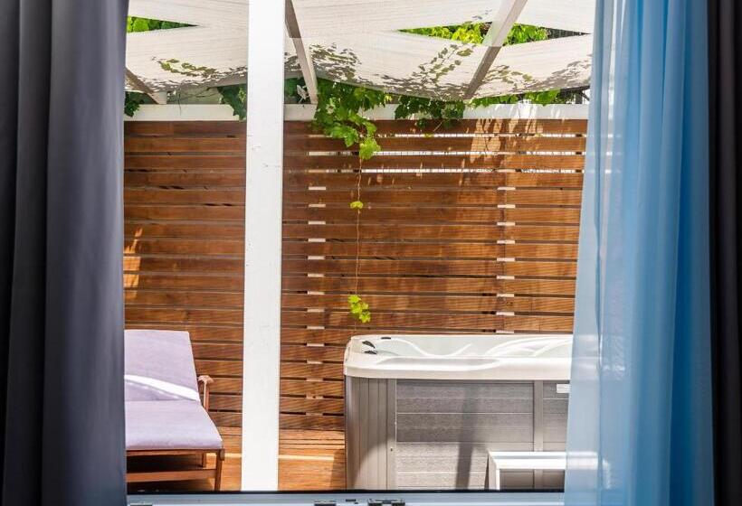 فندق Alexandros Village