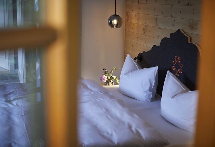 Hotelli Aschbacher Hof