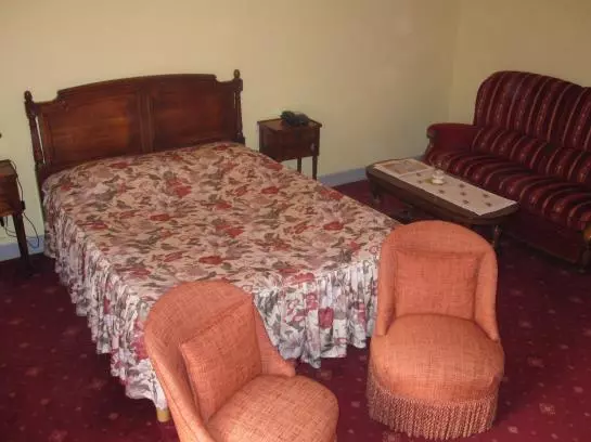 호텔 Aux Armes De France