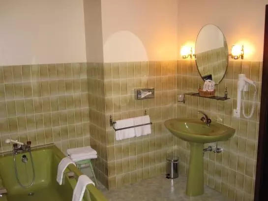 호텔 Aux Armes De France