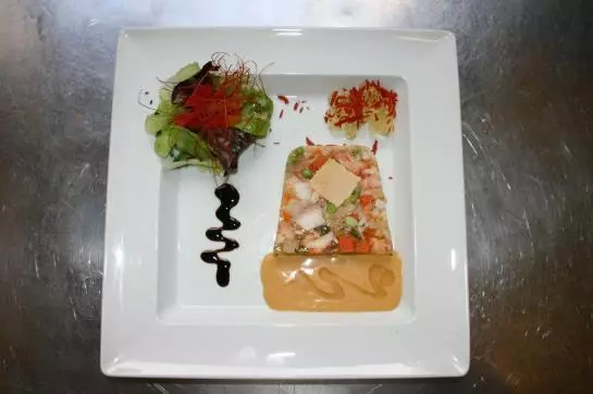 호텔 Aux Armes De France