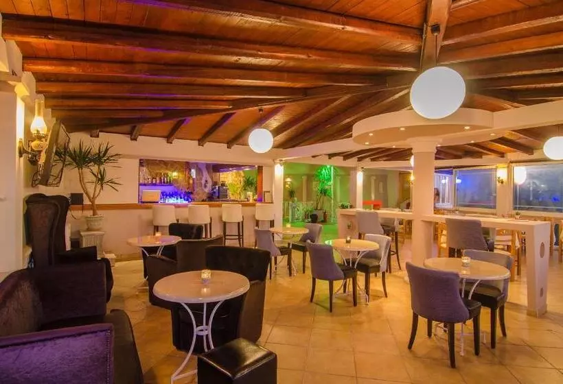 فندق Bella Vista Apartments