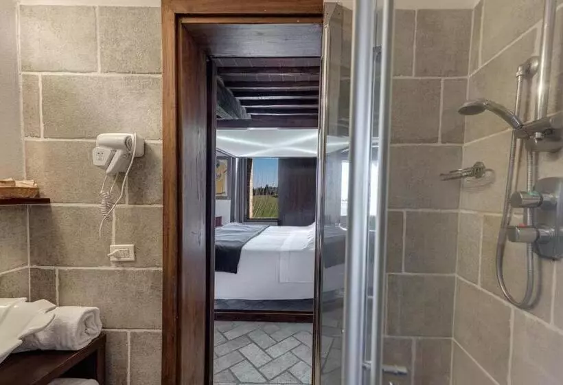 Отель Bosco Della Spina