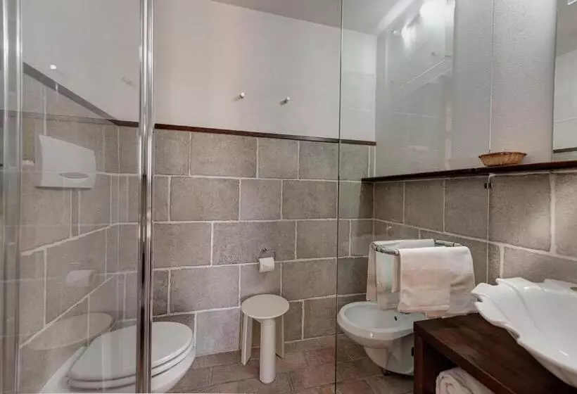 Отель Bosco Della Spina