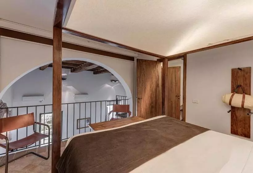 Отель Bosco Della Spina