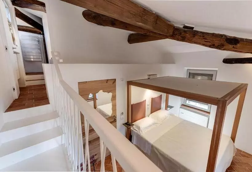 Отель Bosco Della Spina